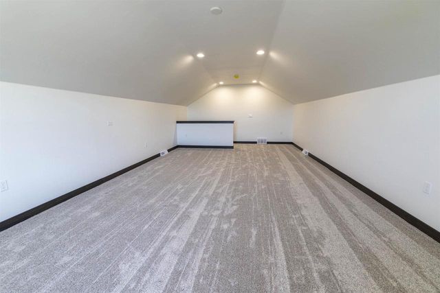 3719 EVELYN ROSE LANE, Suamico, WI 54313