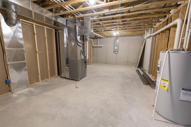 3719 EVELYN ROSE LANE, Suamico, WI 54313