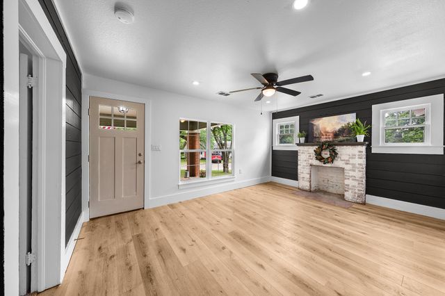 913 Church Street, Winnsboro, TX 75494
