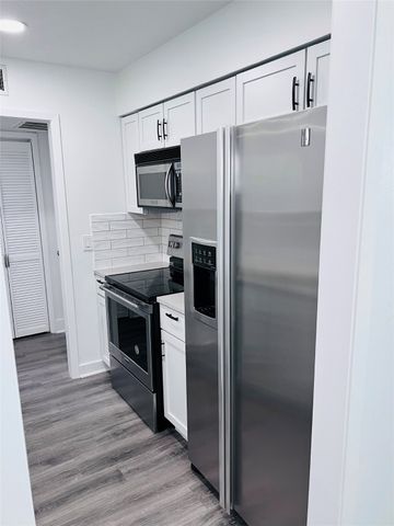 4851 Cedar Springs Road 186, Dallas, TX 75219