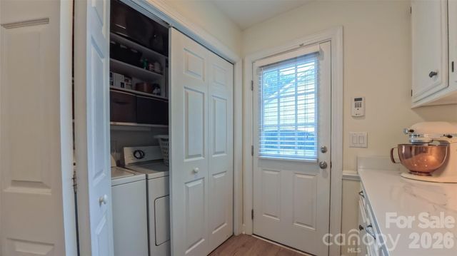 2425 Turnberry Lane, Charlotte, NC 28210
