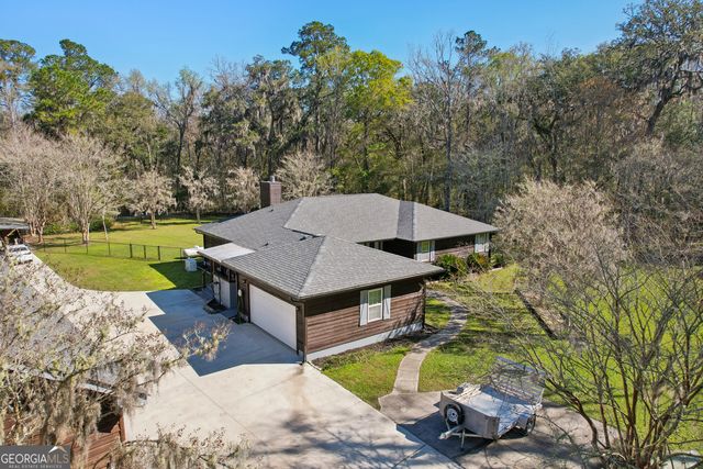 325 White Oak Place, Woodbine, GA 31569