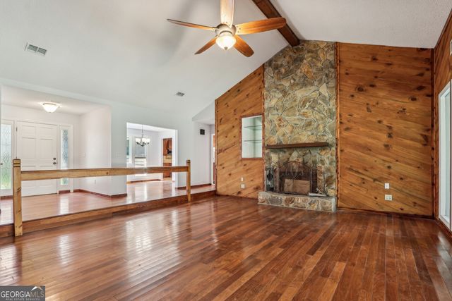 325 White Oak Place, Woodbine, GA 31569