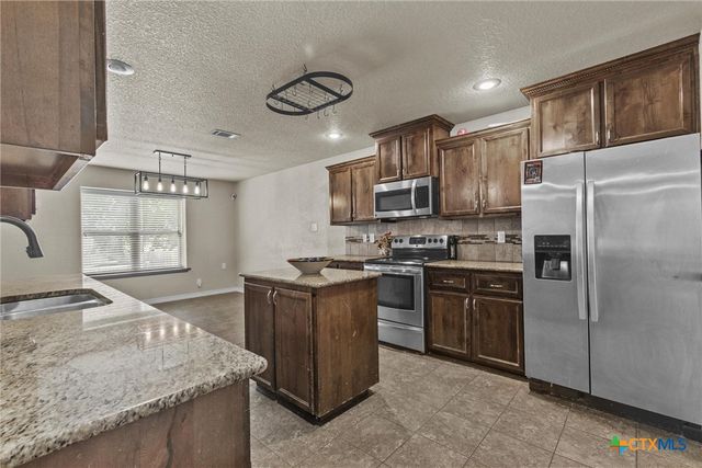 6405 Deorsam Loop, Killeen, TX 76542