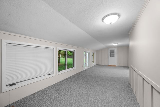4326 El Rancho Drive, Davenport, IA 52806
