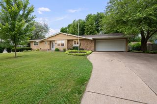 4326 El Rancho Drive, Davenport, IA 52806