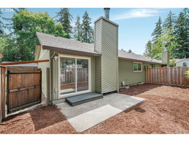 9020 Sw 130TH Ave, Beaverton, OR 97008