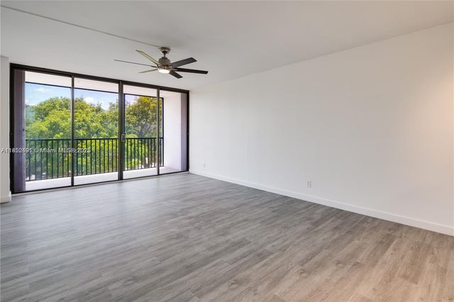 3401 N Country Club Dr 409, Aventura, FL 33180