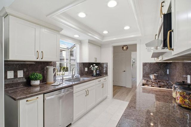 36004 Vallee Terrace, Fremont, CA 94536