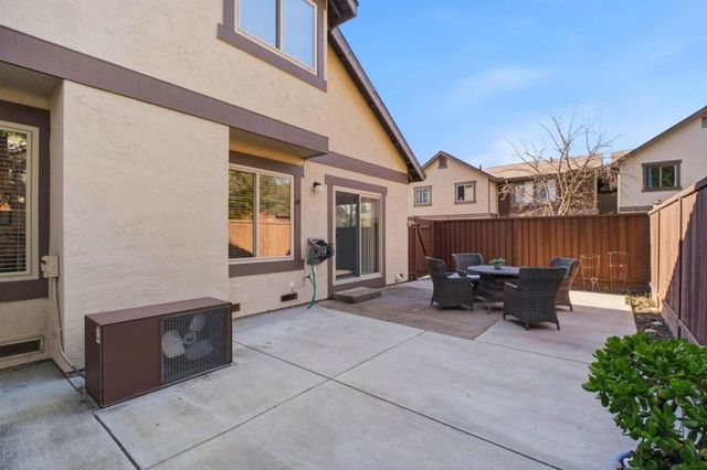 36004 Vallee Terrace, Fremont, CA 94536