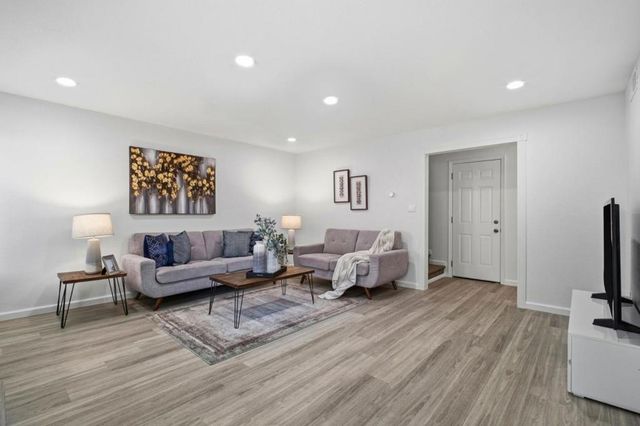 36004 Vallee Terrace, Fremont, CA 94536