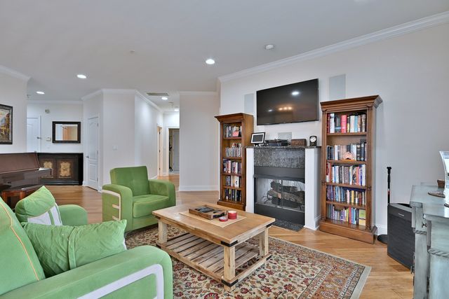 4953 Oakton Street 205, Skokie, IL 60077