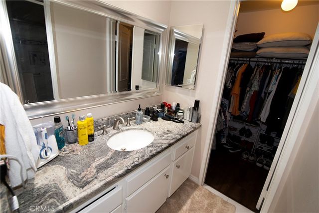 21535 Erwin Street 128, Woodland Hills, CA 91367