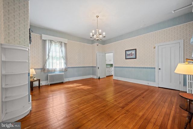 99 W BROADWAY, Salem, NJ 08079