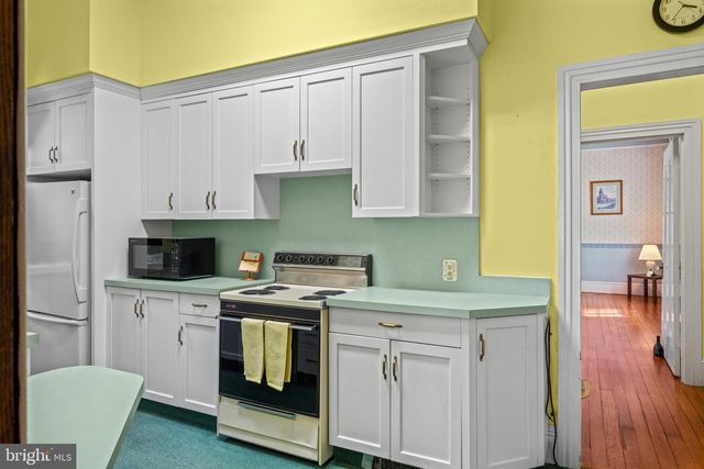 99 W BROADWAY, Salem, NJ 08079
