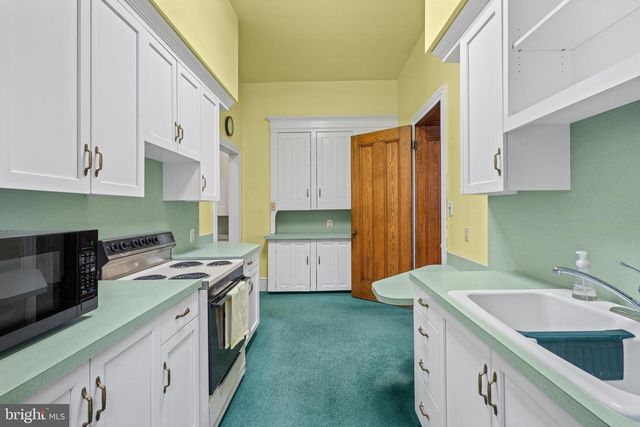 99 W BROADWAY, Salem, NJ 08079
