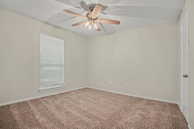 4715 Burning Springs Drive, Arlington, TX 76017