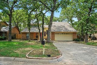 4715 Burning Springs Drive, Arlington, TX 76017