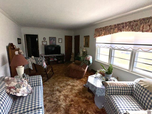 66 Skylark Street, Hickory, KY 42051