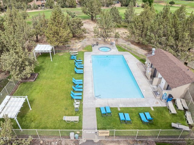 2311 Condor Drive, Redmond, OR 97756