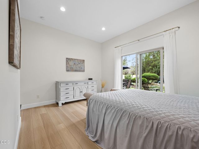 2311 Condor Drive, Redmond, OR 97756