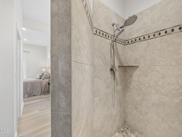 2311 Condor Drive, Redmond, OR 97756