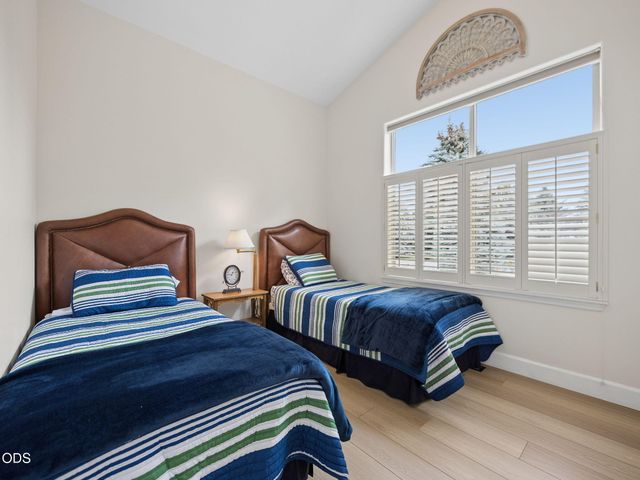 2311 Condor Drive, Redmond, OR 97756