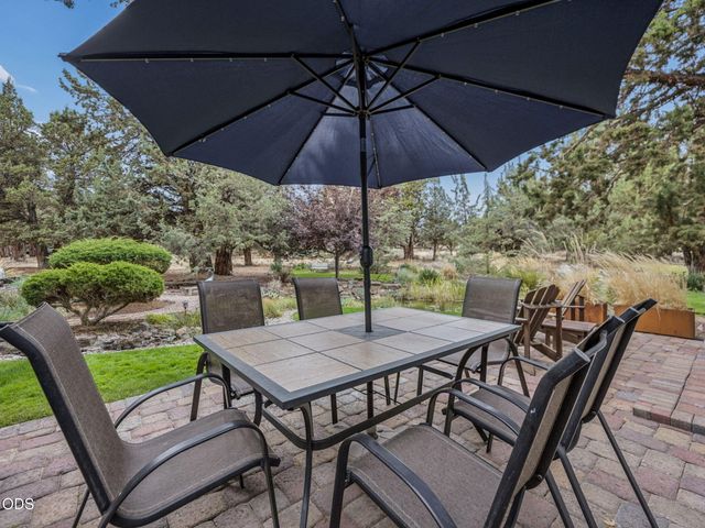2311 Condor Drive, Redmond, OR 97756