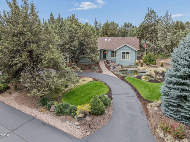 2311 Condor Drive, Redmond, OR 97756