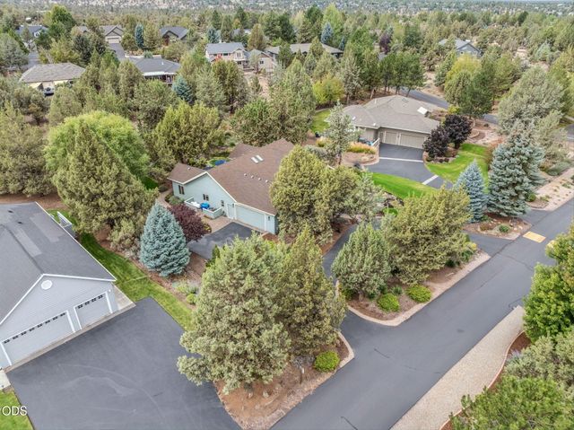 2311 Condor Drive, Redmond, OR 97756