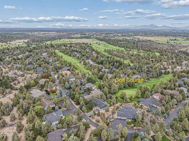 2311 Condor Drive, Redmond, OR 97756
