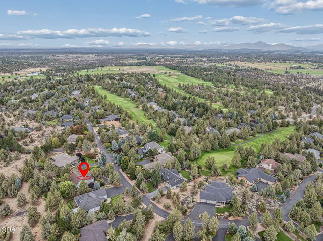 2311 Condor Drive, Redmond, OR 97756