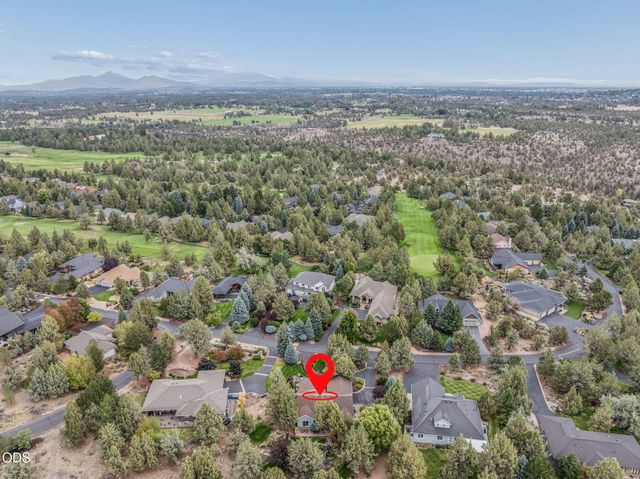 2311 Condor Drive, Redmond, OR 97756