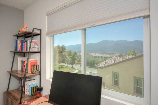 24218 Hillcrest, Corona, CA 92883