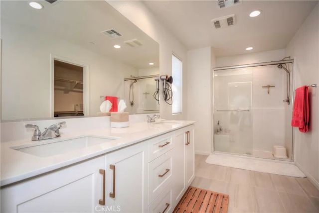 24218 Hillcrest, Corona, CA 92883