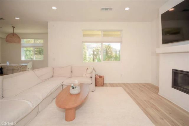 24218 Hillcrest, Corona, CA 92883