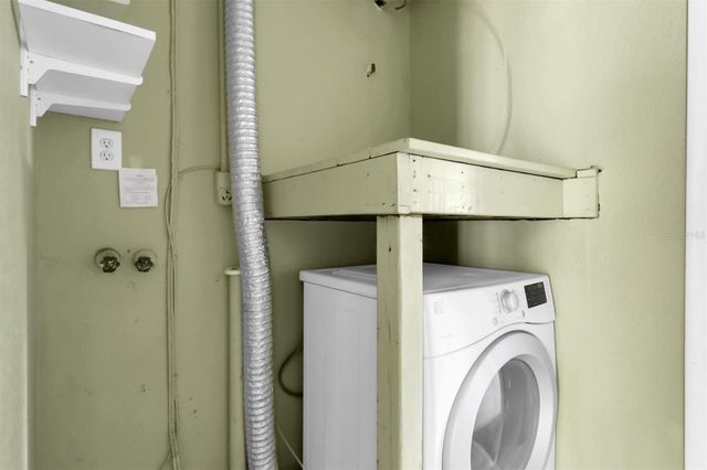 6708 MEDLAR DRIVE, New Port Richey, FL 34653