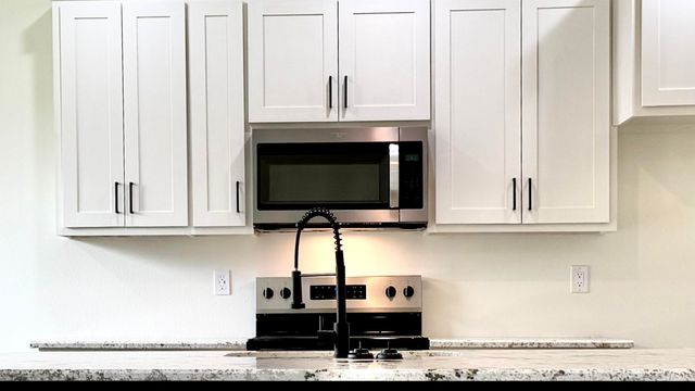 304 S. Bradford St, Arp, TX 75750