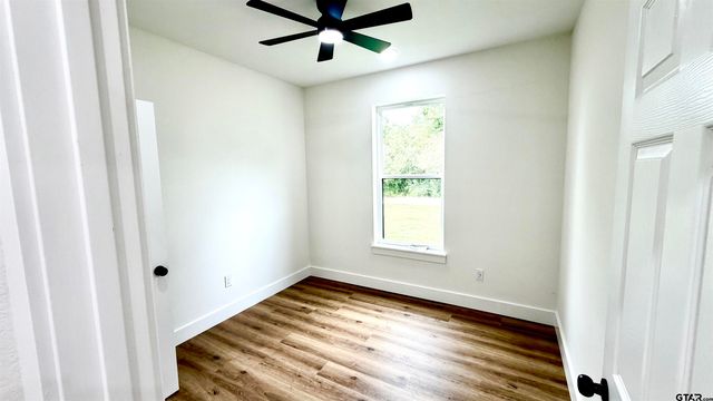 304 S. Bradford St, Arp, TX 75750