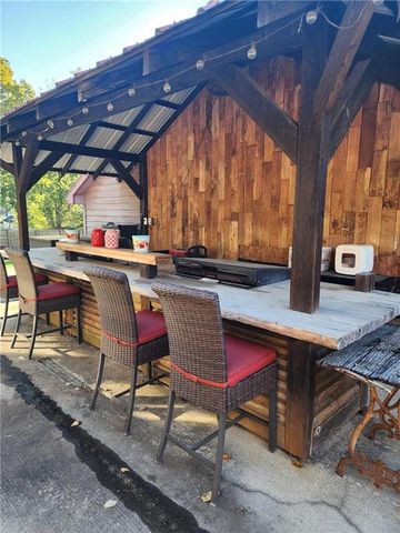 307 N 14th Street, Savannah, MO 64485