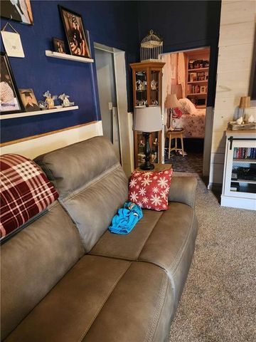 307 N 14th Street, Savannah, MO 64485