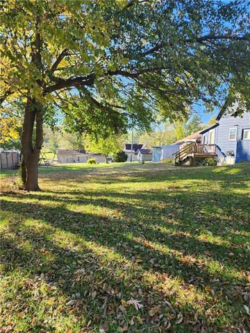 307 N 14th Street, Savannah, MO 64485