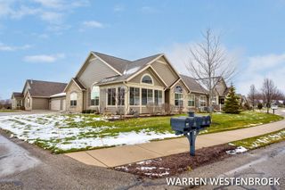 1213 Riverview Drive, Holland City, MI 49423