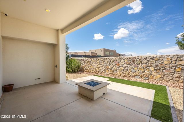 3767 Archangel Avenue, Las Cruces, NM 88012