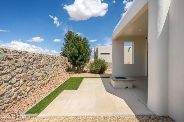 3767 Archangel Avenue, Las Cruces, NM 88012