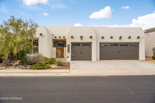 3767 Archangel Avenue, Las Cruces, NM 88012