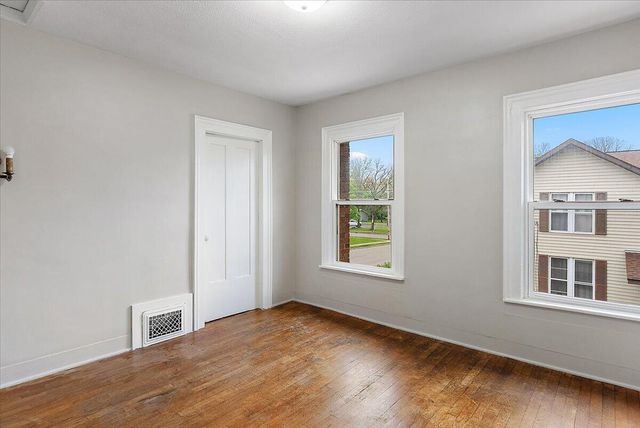 111 N Jefferson Street, Lowell, MI 49331
