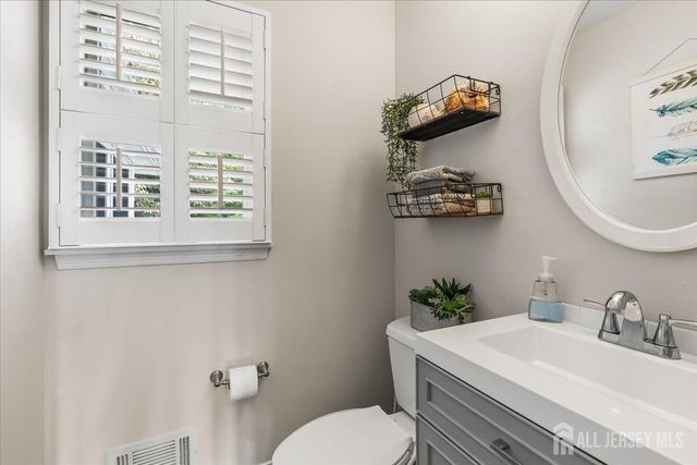 23 Drummond Way, Monroe, NJ 08831