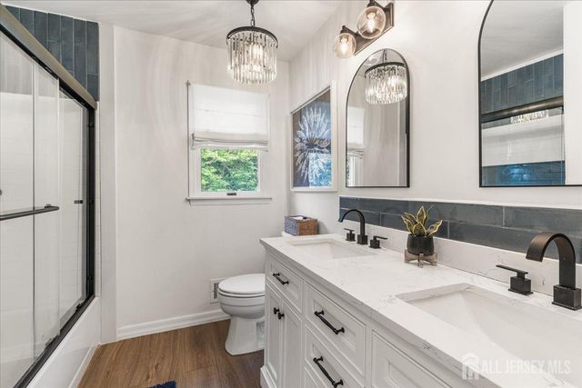 23 Drummond Way, Monroe, NJ 08831