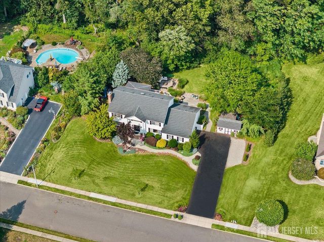 23 Drummond Way, Monroe, NJ 08831